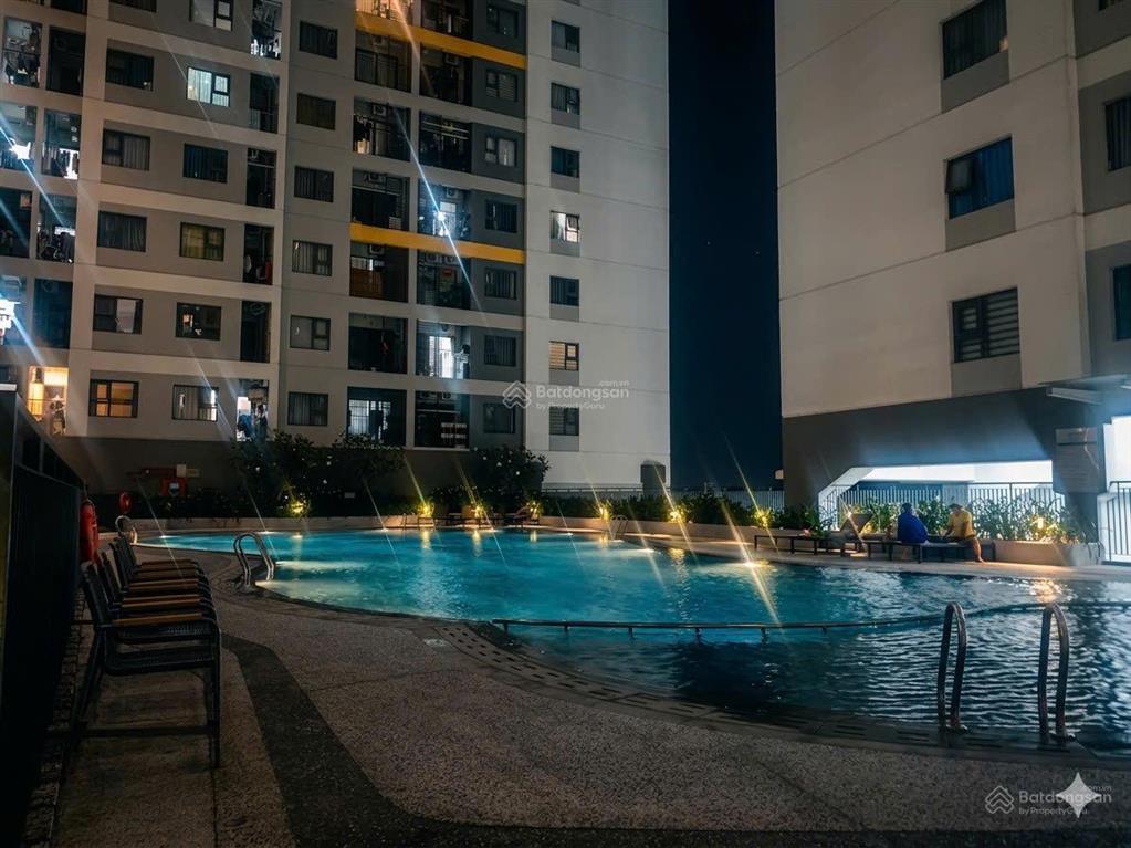 Chính chủ cần bán căn 1 phòng ngủ legacy central ngay thuận giao 25, sổ sẵn