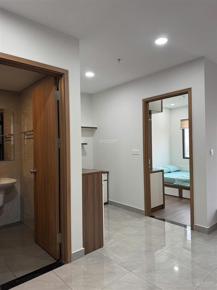 Cần bán gấp căn 1 phòng ngủ legacy chỉ 1.35 tỷ, sổ sẵn hỗ trợ bank