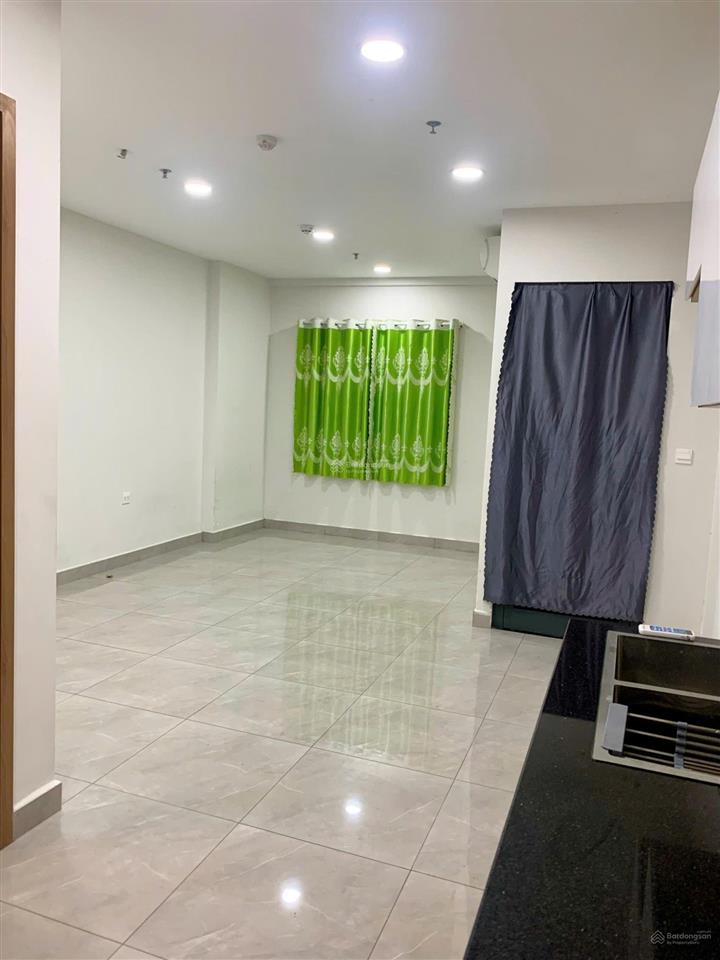 Cho thuê căn studio máy lạnh, máy nước nóng legacy chỉ 4tr/tháng, ở liền