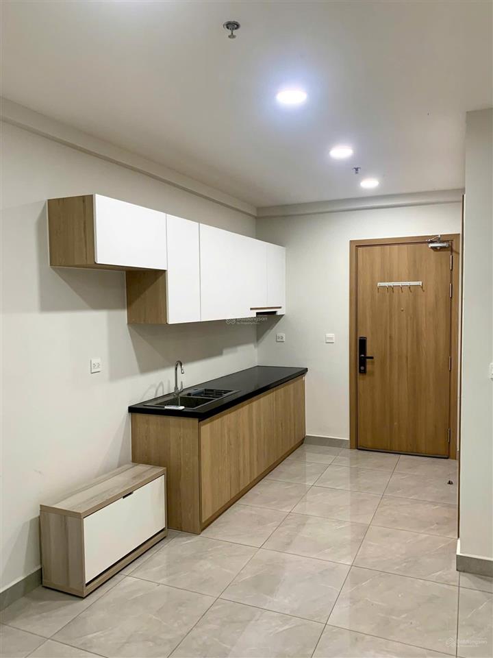Cho thuê căn studio máy lạnh, máy nước nóng legacy chỉ 4tr/tháng, ở liền
