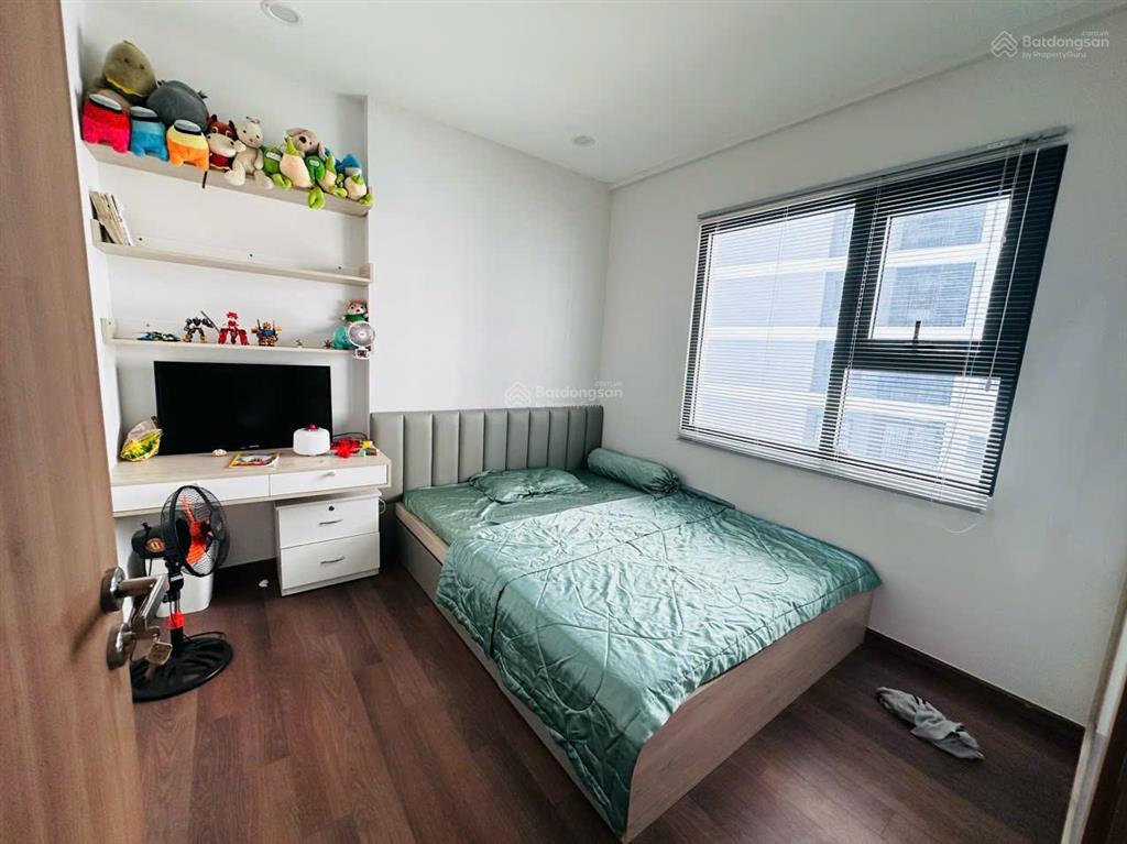 Cần bán gấp căn 2 phòng ngủ 60m² legacy prime, chỉ 1.97 tỷ tặng full nội thất