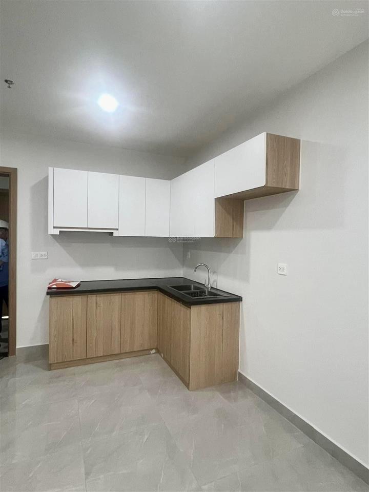 Cho thuê 1 phòng ngủ legacy central, chỉ 4.3tr/tháng, cọc 1th ở ngay