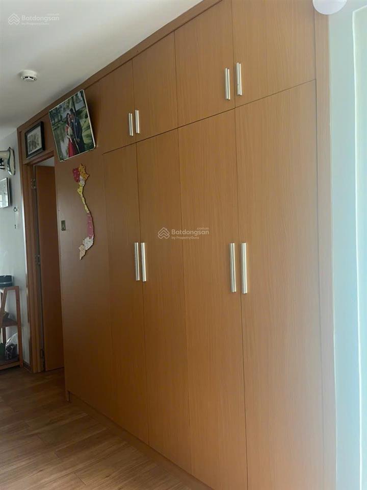 Bán căn 1 phòng ngủ góc ehome 4, tầng trung block trung tâm giá 1.25 tỷ, nhà đẹp tặng nt