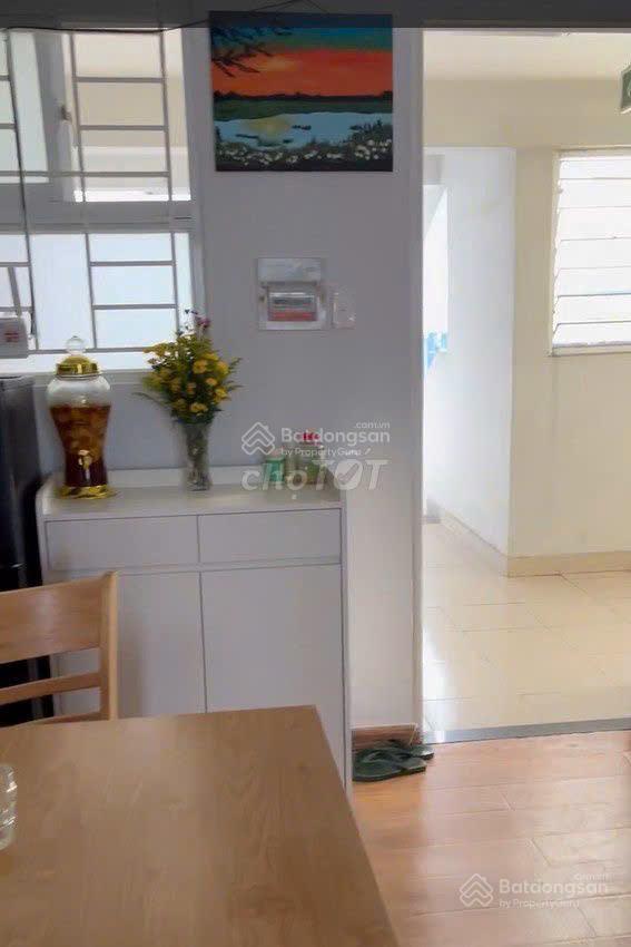 Bán căn 1 phòng ngủ góc ehome 4, tầng trung block trung tâm giá 1.25 tỷ, nhà đẹp tặng nt