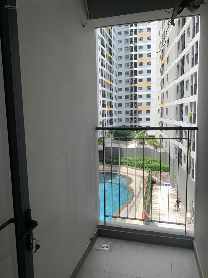 Bán căn studio legacy thuận giao chỉ 1,03 tỷ, view hồ bơi. sổ hồng sẵn
