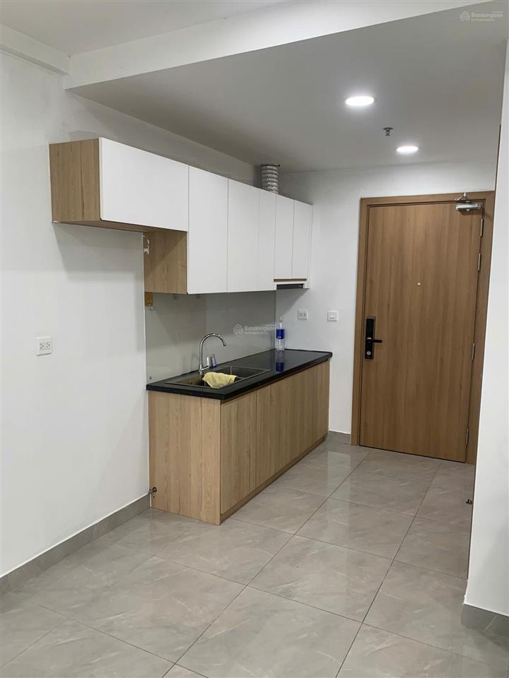 Bán căn studio legacy thuận giao chỉ 1,03 tỷ, view hồ bơi. sổ hồng sẵn