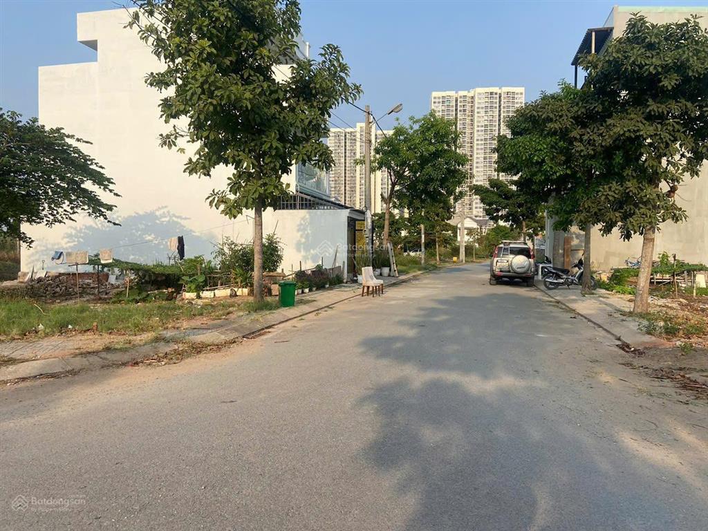 Bán lô đất hẻm 545 châu long đối diện vinhomes q9, đường 16m, vỉa hè 2 bên 4m