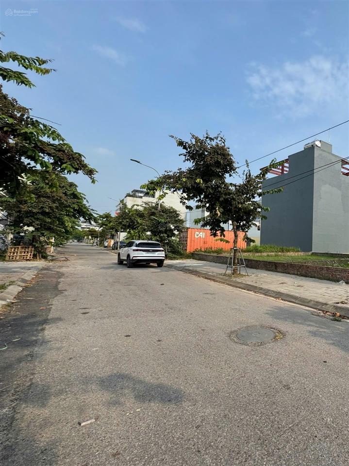 Bán đất đấu giá tại khu đô thị nguyên khê, 2 lô vip lk 187.5 m2/lô, view đẹp, pháp lý cực chuẩn