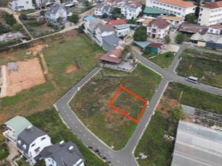 Bán lô đất khu biệt thự vạn hạnh  p8 đà lạt