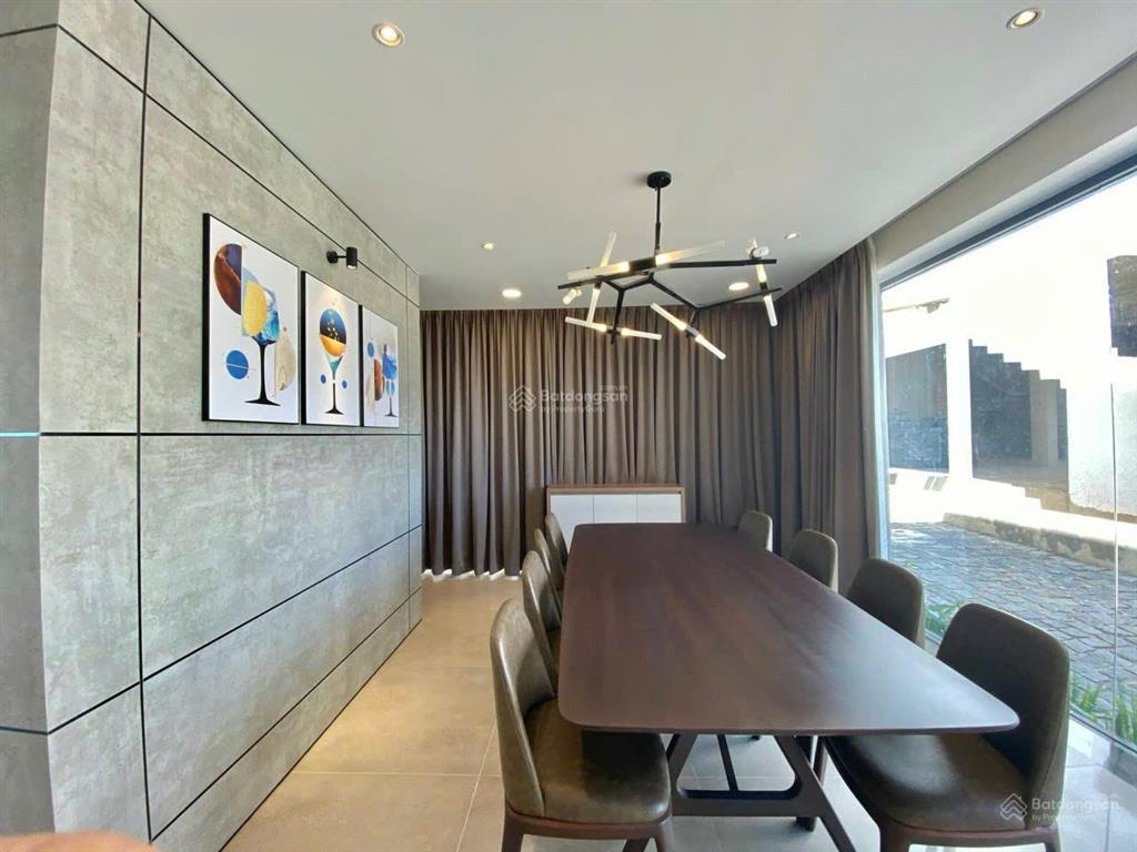 Bán tổ hợp 4 căn villa đà lạt quỹ đất 1.445m giá 85 tỷ