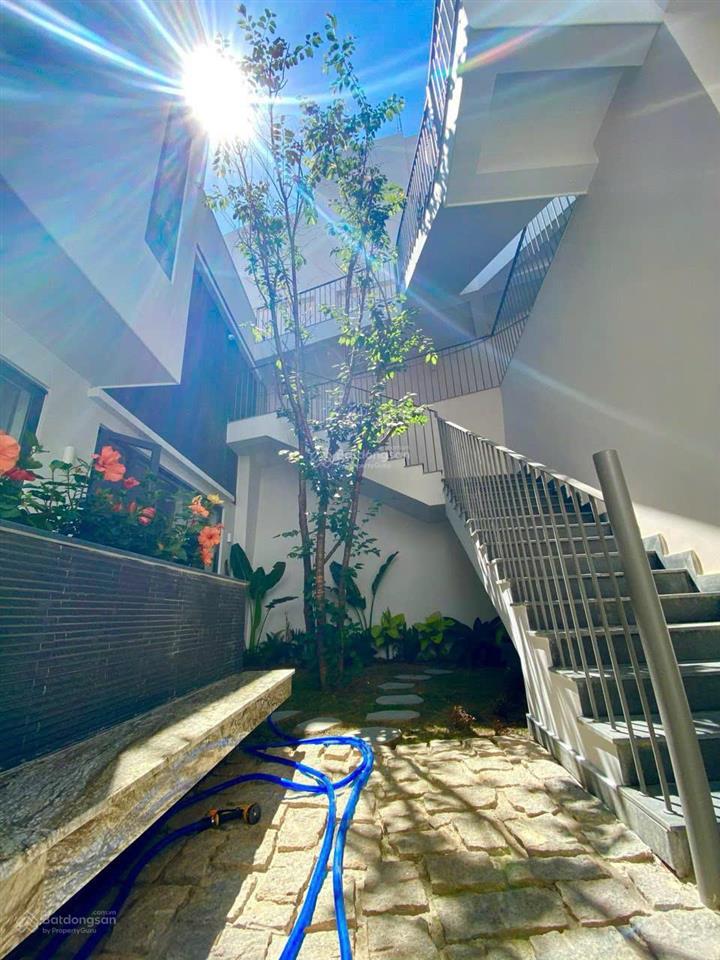 Bán tổ hợp 4 căn villa đà lạt quỹ đất 1.445m giá 85 tỷ