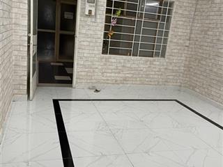 Bán căn hộ h1 đường hoàng diệu dt 50m2 đã có sổ giá 3ty450