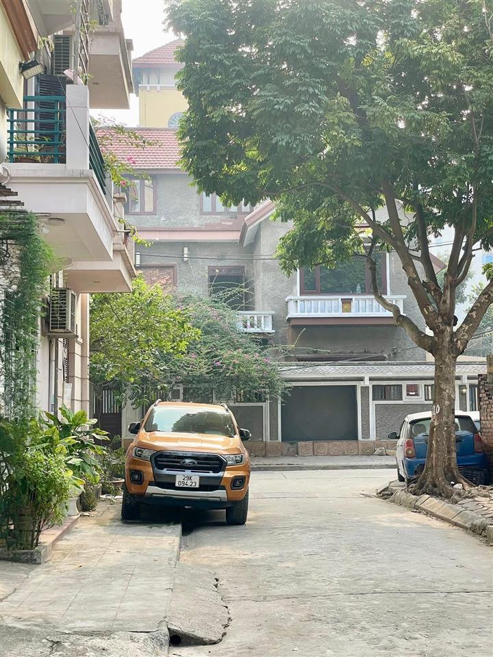 Mặt phố nguyễn khang  oto tránh nhau  3 thoáng  58m2  6 tầng  cạnh trường yên hoà