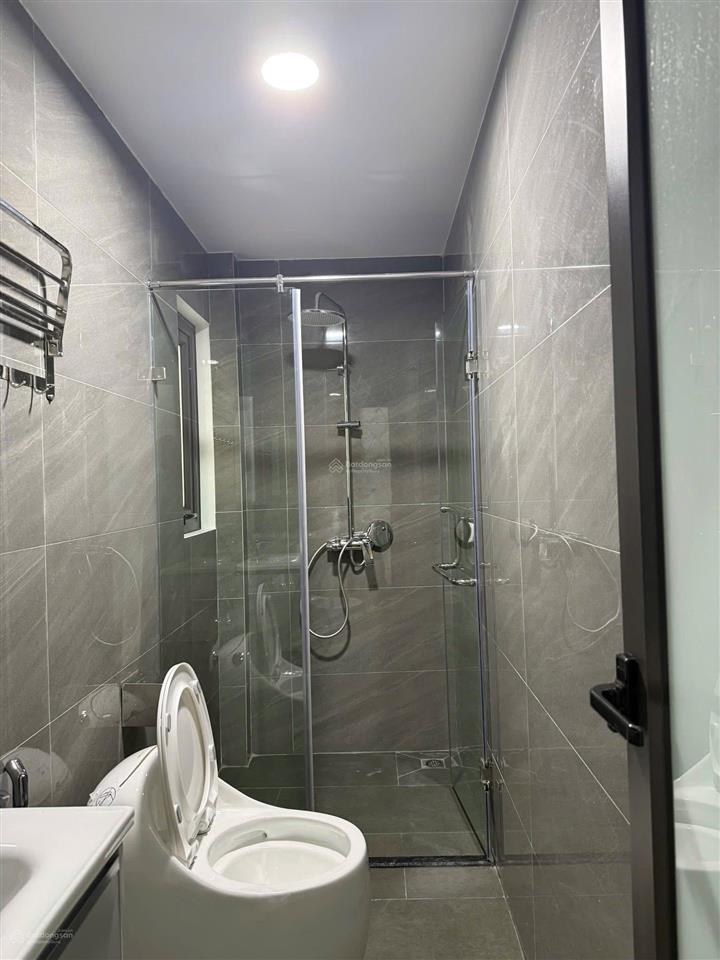 Nhà đẹp phố bưởi  thông sang đội cấn  56m2  7 tầng thang máy  18 tỷ  oto đỗ cửa