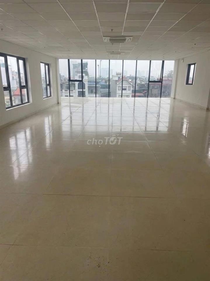 Cho thuê văn phòng tại 26, phố Đại La, 35 triệu, 180m2, mặt tiền 9m