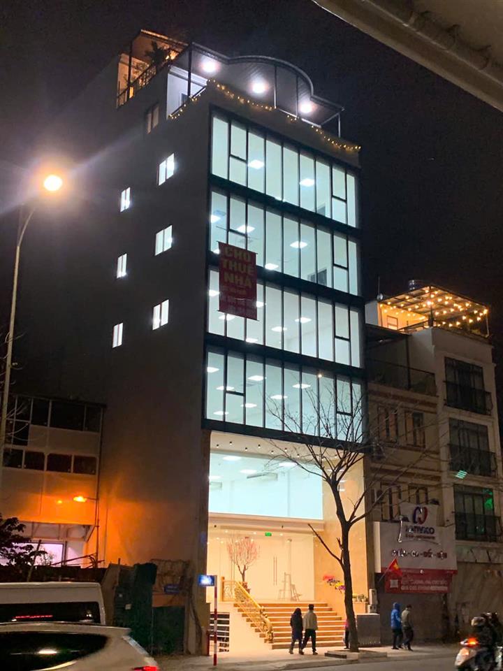 Cho thuê văn phòng tại 26, phố Đại La, 35 triệu, 180m2, mặt tiền 9m