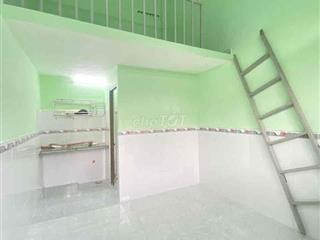 Phòng cho thuê QL13 DT 12m2 gác đúc gần Vạn Phúc
