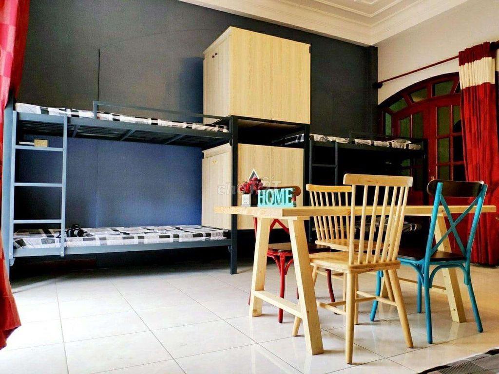 KTX SINH VIÊN Bình Thạnh Ngay Hàng Xanh Đầy Đủ Tiện Nghi