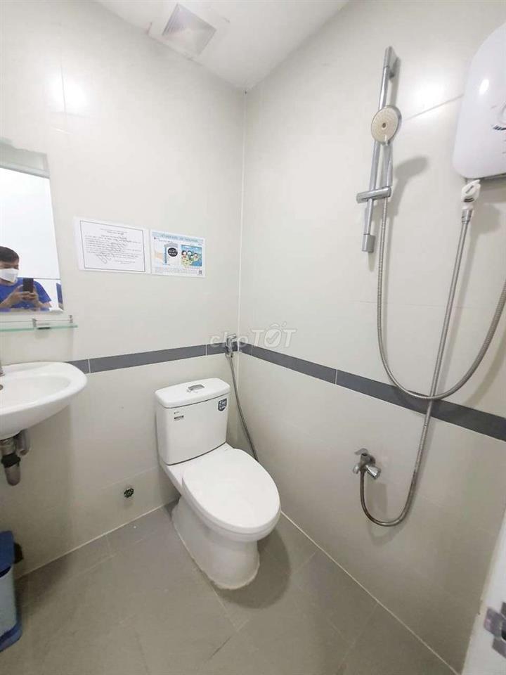 KTX SINH VIÊN Bình Thạnh Ngay Hàng Xanh Đầy Đủ Tiện Nghi
