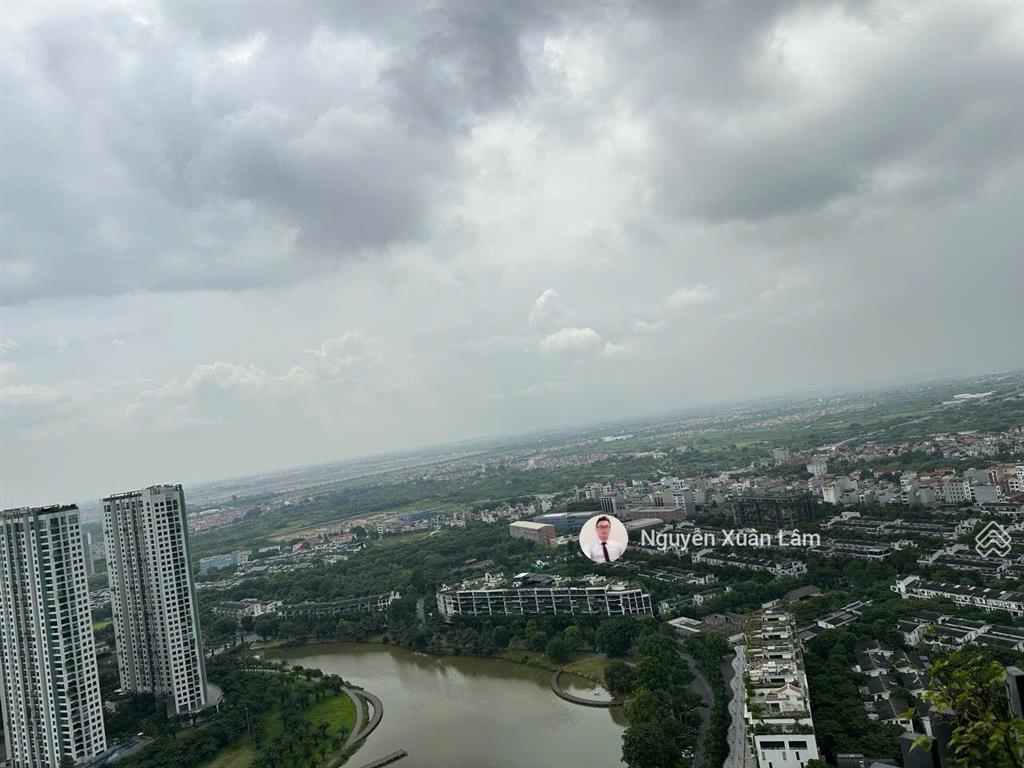 Cần cho thuê căn góc 105m2 full đồ gỗ view siêu đẹp long lanh, giá rẻ 21 triệu/th onsen ecopark