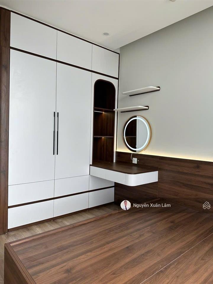 Cần cho thuê căn góc 105m2 full đồ gỗ view siêu đẹp long lanh, giá rẻ 21 triệu/th onsen ecopark