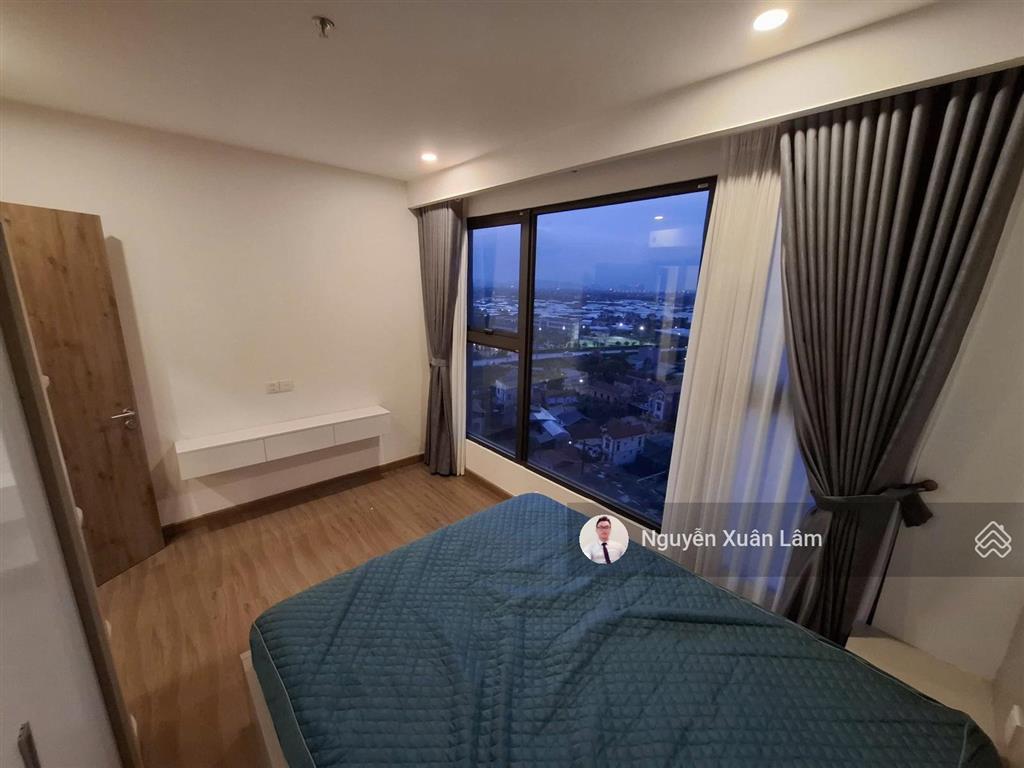 Cần bán căn 36m2 full đồ view sông hồng giá rẻ 2.7 tỷ bao phí oasis ecopark