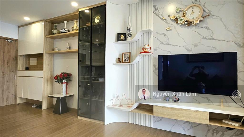 Cho thuê 105m² full đồ mới tinh, view biệt thự đảo siêu đẹp, giá tốt 17 triệu oasis  ecopark