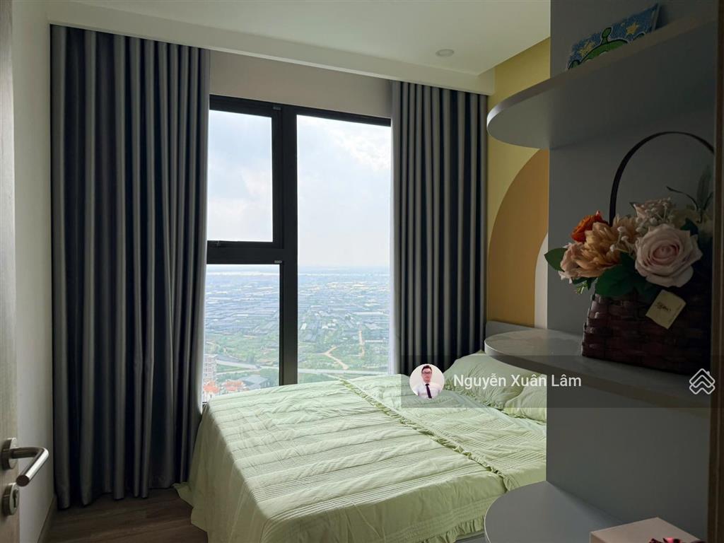 Cần bán căn 58m2 full đồ mới đẹp view sông hồng thoáng mát, giá rẻ 4.290 tỷ bp haven ecopark
