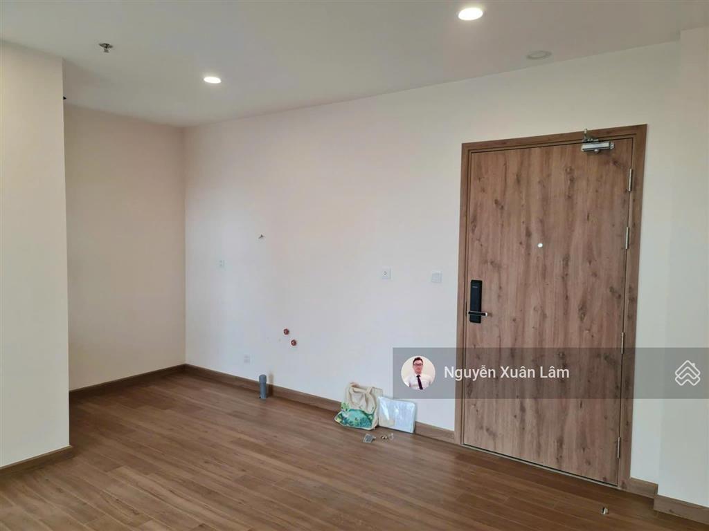 Cần bán 68m2 đồ cơ bản view biệt thự đảo đẹp long lanh, giá rẻ 4.3 tỷ bp oasis s2 ecopark