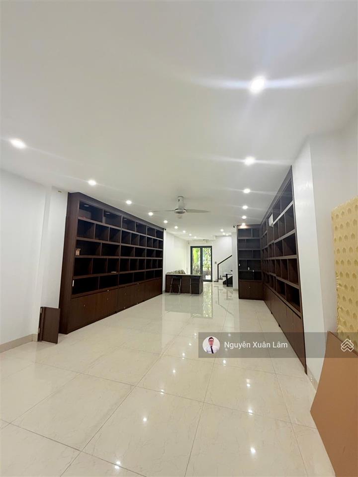 Cho thuê 100m² shophouse kinh doanh 4 tầng, giá cạnh tranh 18 triệu/tháng  ecopark