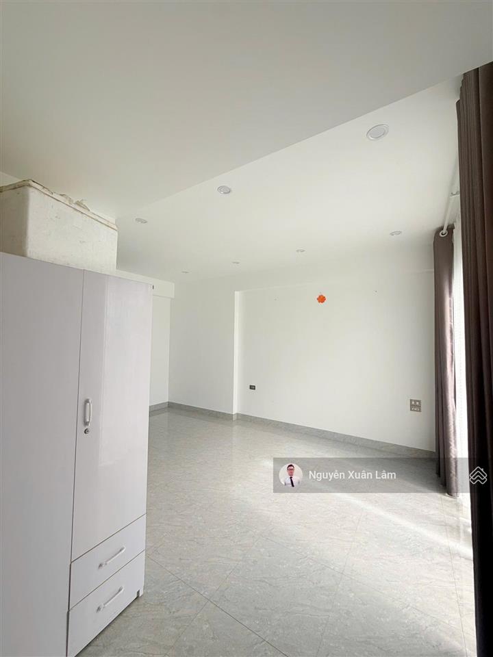 Cho thuê 100m² shophouse kinh doanh 4 tầng, giá cạnh tranh 18 triệu/tháng  ecopark