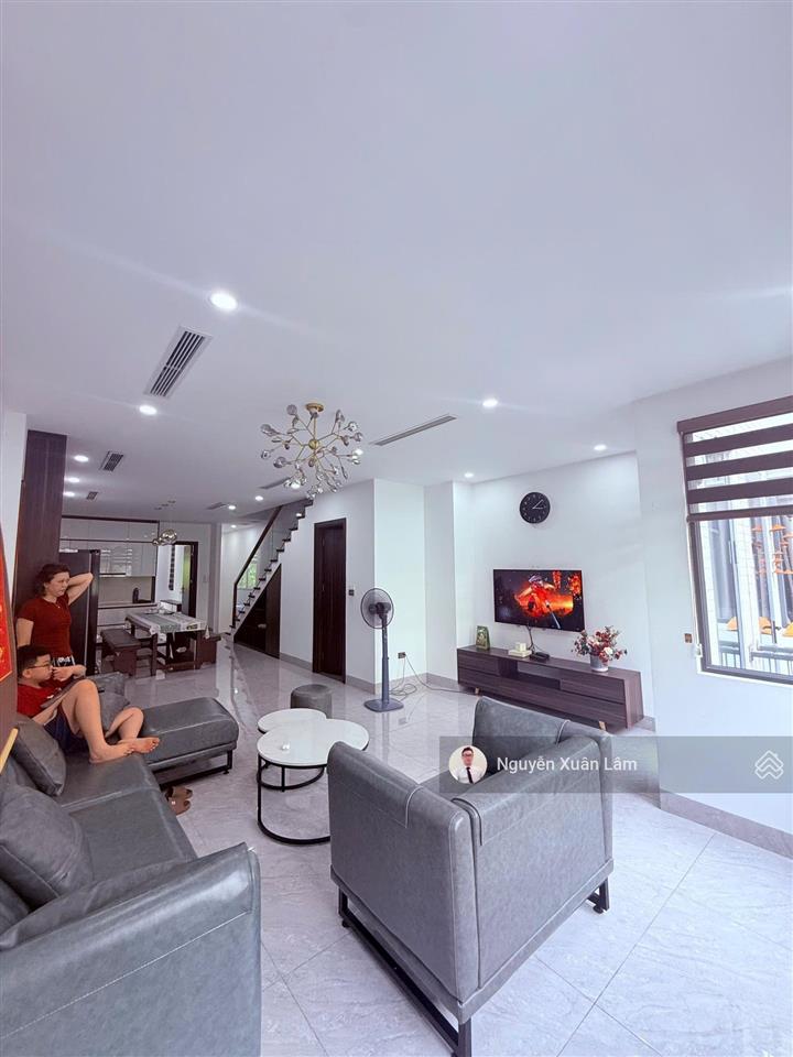 Cho thuê 100m² shophouse kinh doanh 4 tầng, giá cạnh tranh 18 triệu/tháng  ecopark