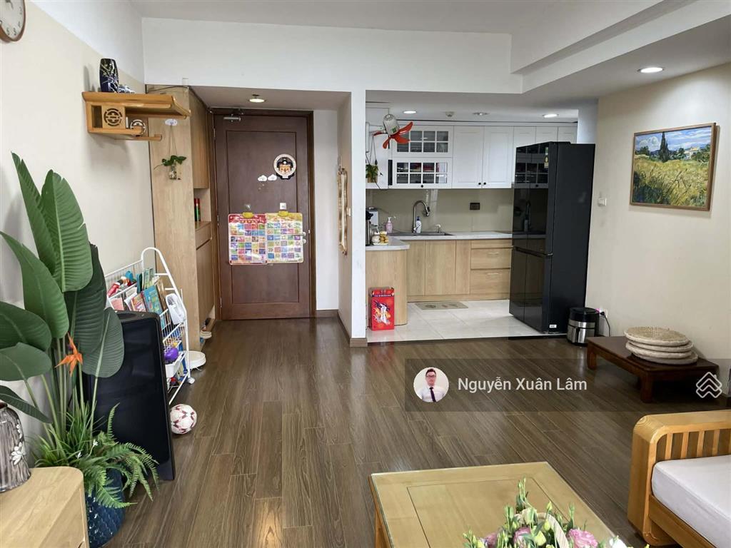 Cần bán 92m2 full đồ mới như ảnh view đẹp rộng thoáng mát, giá tốt 4,450 tỷ rừng cọ  ecopark