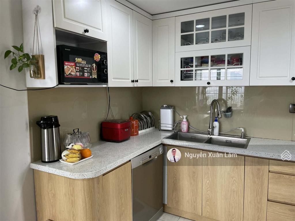 Cần bán 92m2 full đồ mới như ảnh view đẹp rộng thoáng mát, giá tốt 4,450 tỷ rừng cọ  ecopark