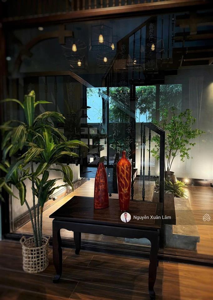 Cần cho thuê 226m2 full đồ đẹp long lanh giá rẻ 40 triệu mimosa ecopark