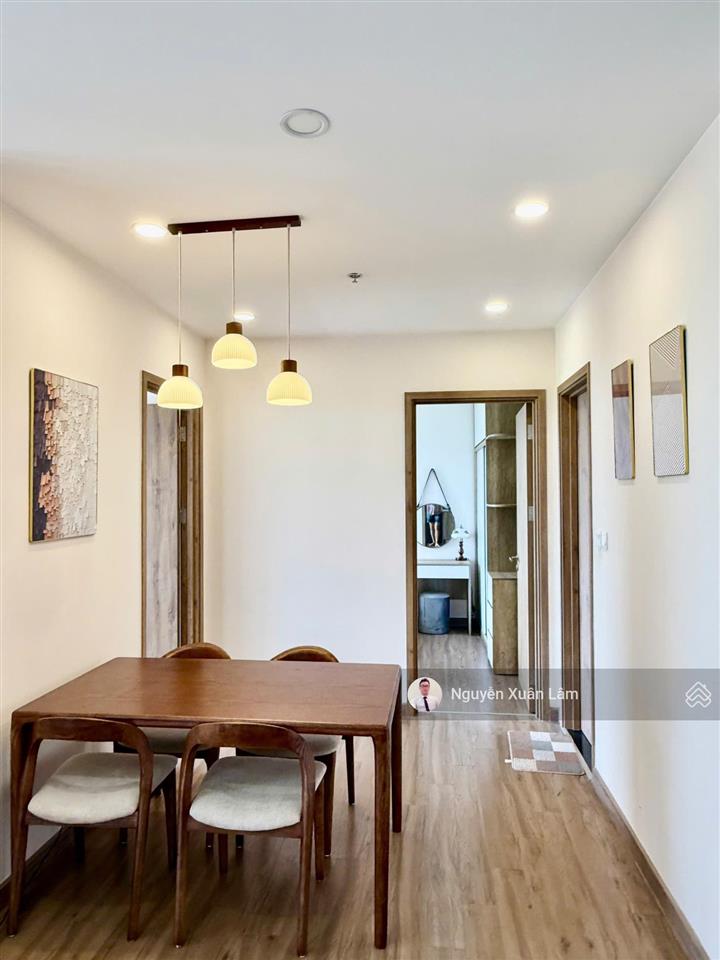 Cần cho thuê 60m2 full đồ mới đẹp long lanh view biệt thự đảo giá rẻ 8 triệu toà sp oasis  ecopark