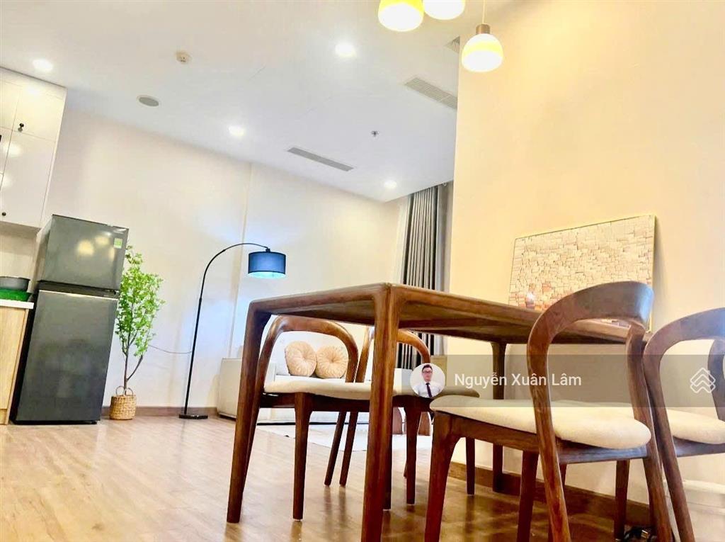 Cần cho thuê 60m2 full đồ mới đẹp long lanh view biệt thự đảo giá rẻ 8 triệu toà sp oasis  ecopark