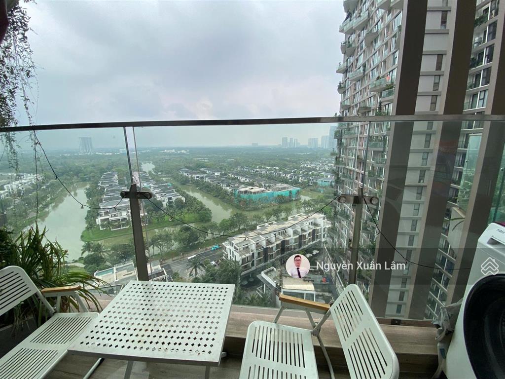 Cần cho thuê căn 30m2 full đồ view nhìn đảo và hồ đẹp long lanh giá rẻ 6 triệu solforet ecopark