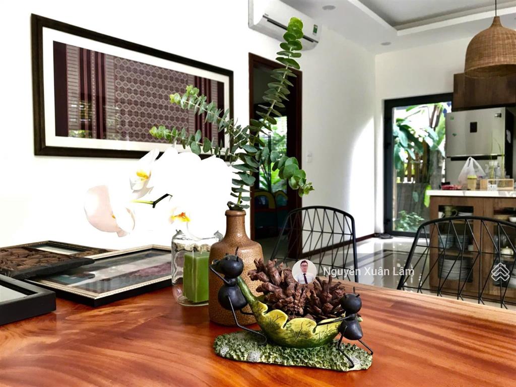 Cần cho thuê 334m² sử dụng biệt thự vị trí kim cương full đồ đẹp giá rẻ 40 triệu parkriver ecopark