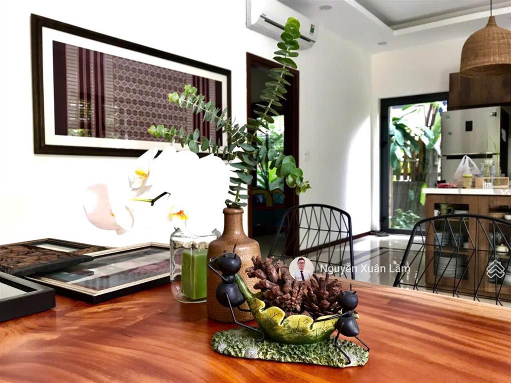 Cần cho thuê 334m² sử dụng biệt thự vị trí kim cương full đồ đẹp giá rẻ 40 triệu parkriver ecopark