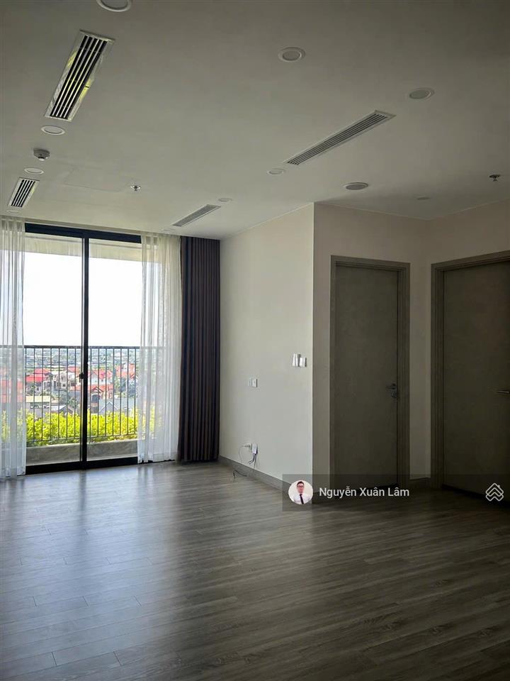 Cần cho thuê 58m2 có bếp rèm view sông hồng giá rẻ 6 triệu sky foret  ecopark