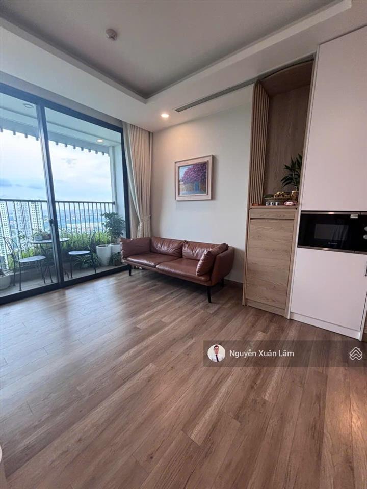 Cần bán căn góc 97m² ko đồ view đẹp long lanh hồ thiên nga sân golf giá rẻ 10 tỷ onsen  ecopark