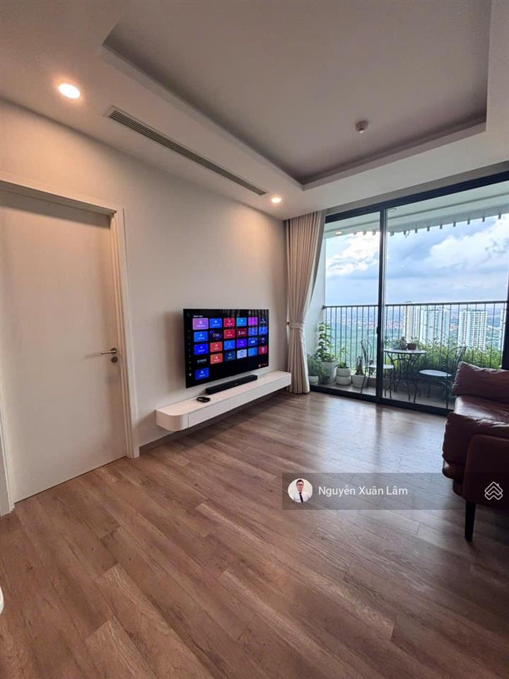 Cần bán căn góc 97m² ko đồ view đẹp long lanh hồ thiên nga sân golf giá rẻ 10 tỷ onsen  ecopark