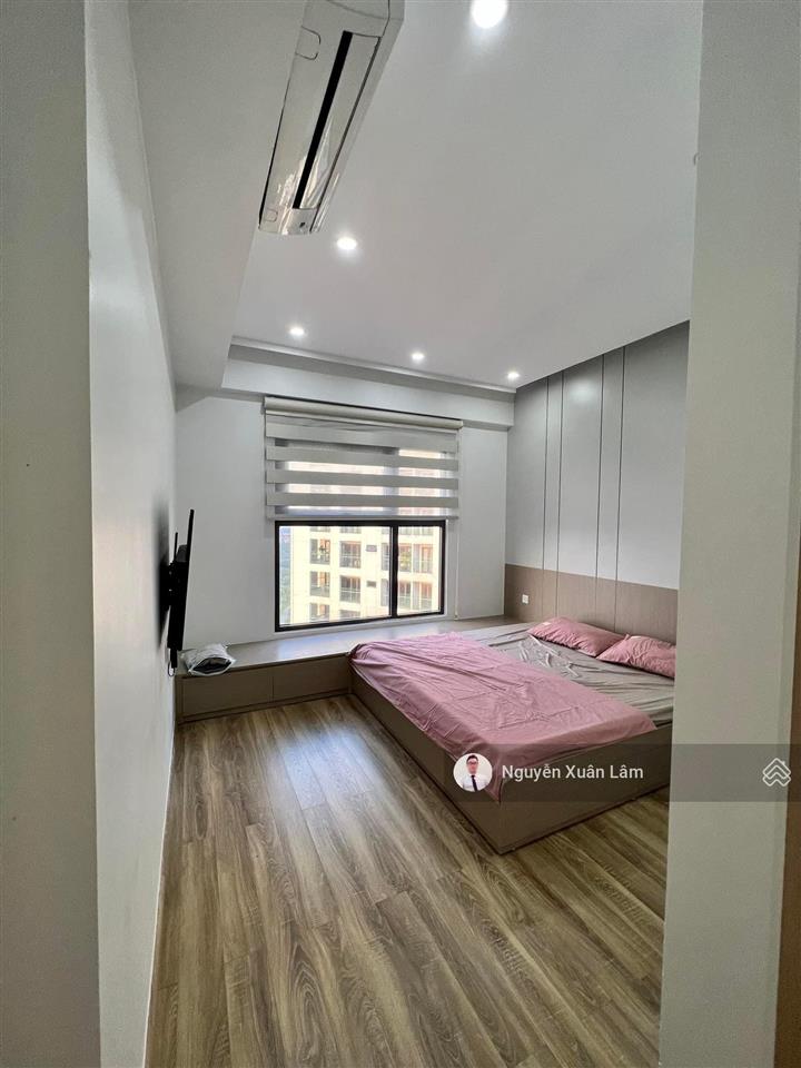 Cần cho thuê 69m² full đồ mới đẹp view sân golf giá tốt 8 triệu aquabay  ecopark