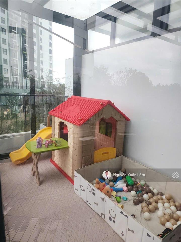 Cần cho thuê duplex sân vườn 110m² full đồ đẹp giá tốt 11 triệu/tháng aqua bay  ecopark
