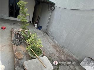 Cần cho thuê nhà 100m² có điều hòa ở khoan tế bát tràng giá 2.5 triệu gia đình hoặc công nhân ở
