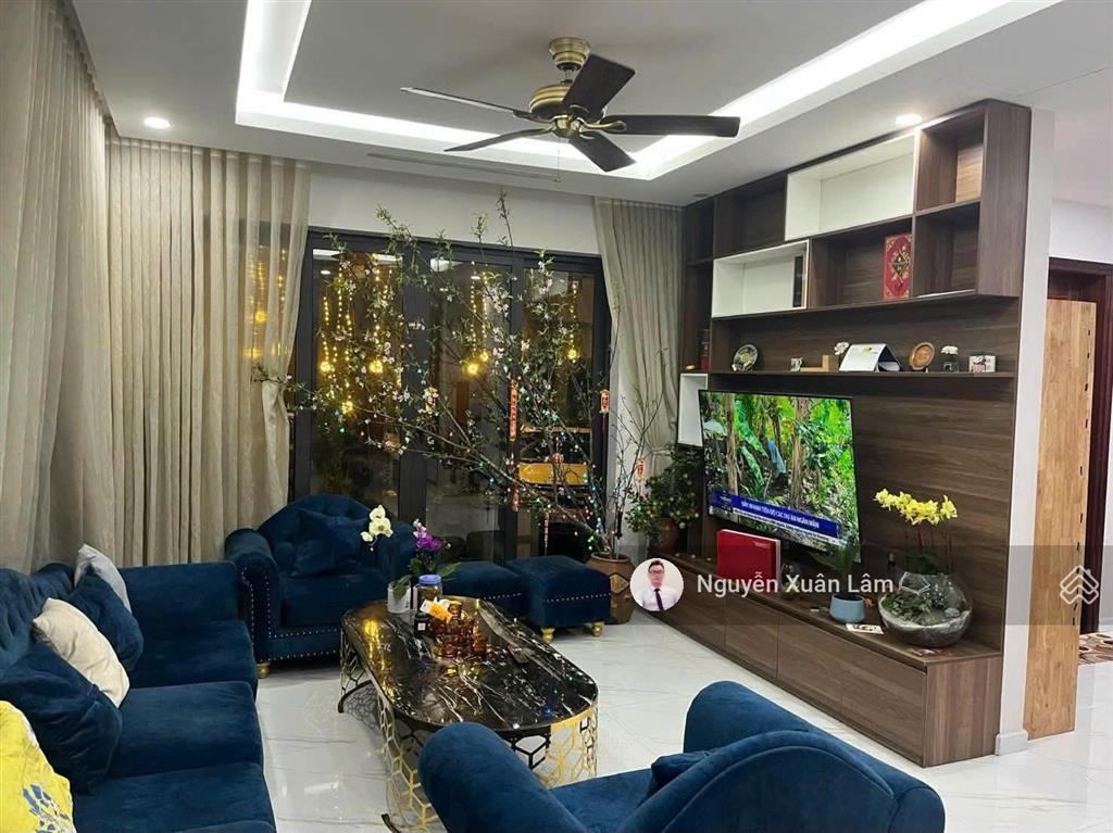 Cần cho thuê 220m² full đồ đẹp vị trí kim cương giá rẻ 35 triệu/th mimosa  ecopark