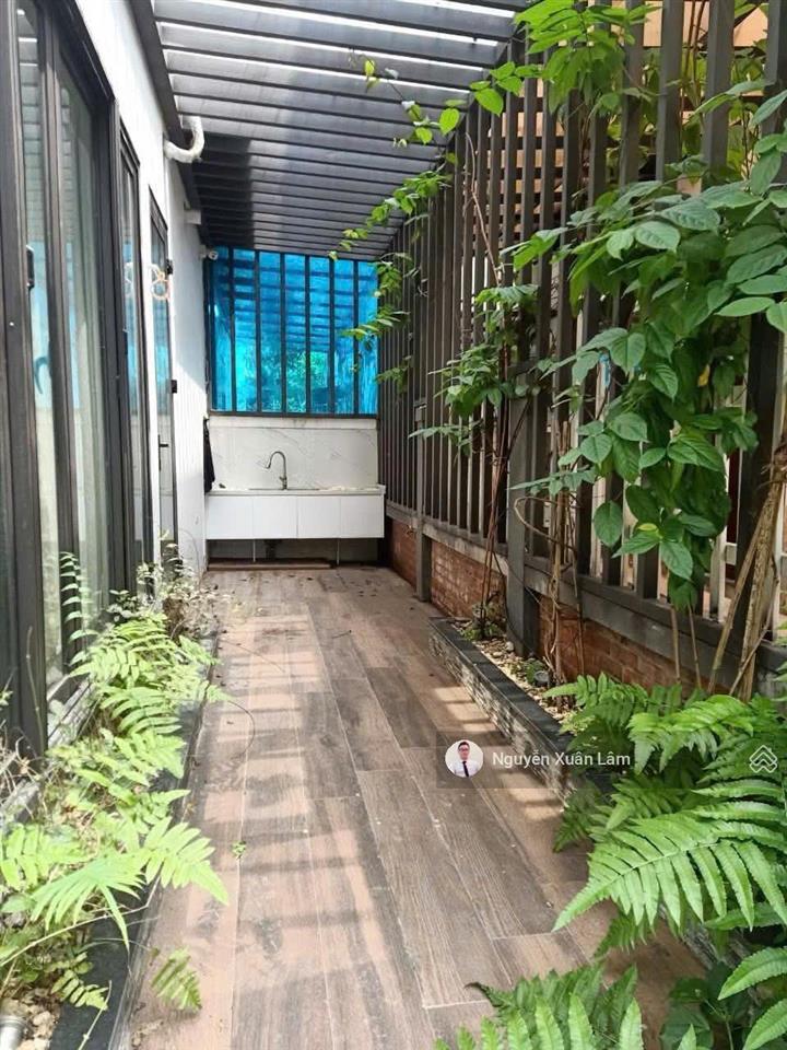 Cần cho thuê 220m² full đồ đẹp vị trí kim cương giá rẻ 35 triệu/th mimosa  ecopark