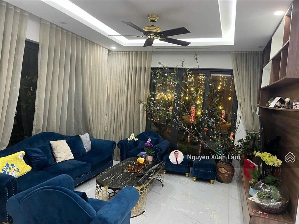 Cần cho thuê 220m² full đồ đẹp vị trí kim cương giá rẻ 35 triệu/th mimosa  ecopark