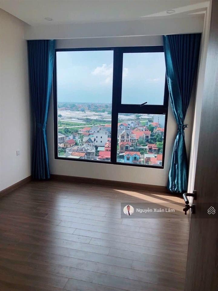 Cần cho thuê 68m2 đồ cơ bản bếp rèm view đẹp giá rẻ 6,5 triệu oasis  ecopark